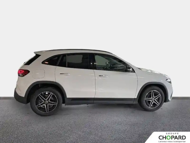 Mercedes Eqa 250+ — photo 9