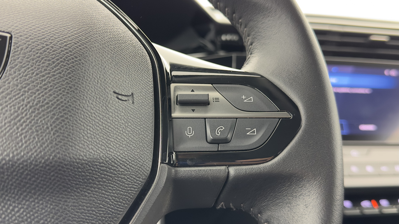 Peugeot 308 PureTech 130ch S&amp;S EAT8 — photo 14