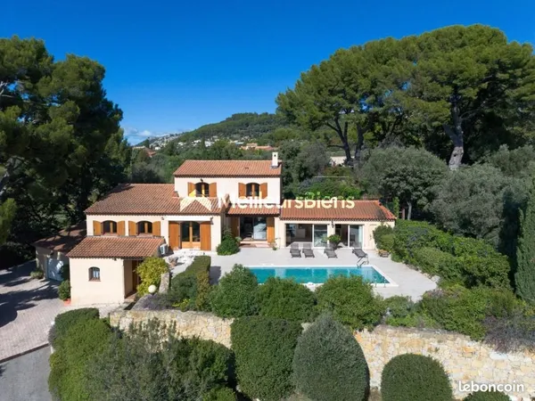 Maison 6 pièces 200 m²