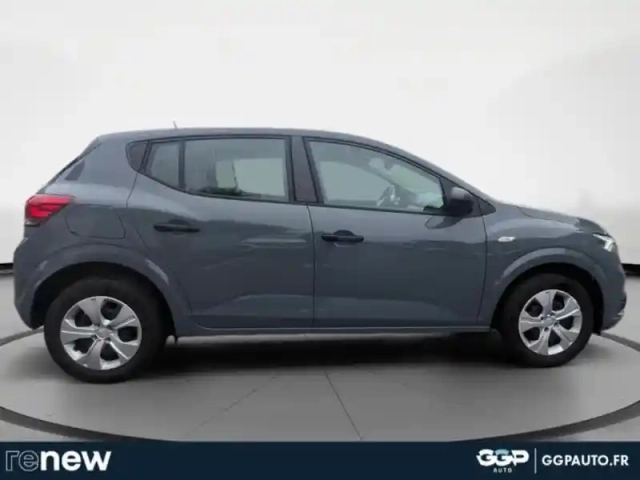 Dacia Sandero 1.0 eco-g 100ch essential — photo 6