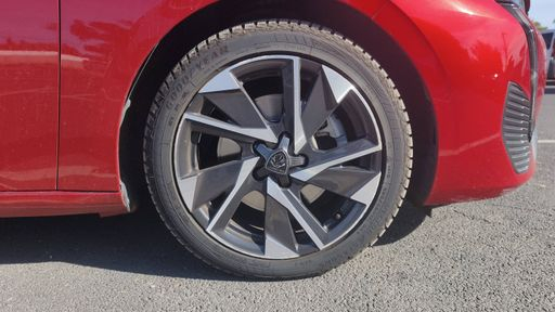 Peugeot 308 1.5 BlueHDi 130 EAT8 - Allure Pack – 2021 – 83023 km – Diesel – Boîte Automatique — photo 19