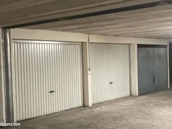 Location garage box à Mulhouse - Pierrefontaine