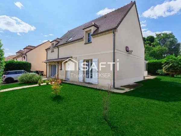 Maison familiale de charme avec vie de plain-pied - Champagne-sur-Oise