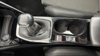 Peugeot 2008 1.2 PureTech 130ch S&S GT — photo 22