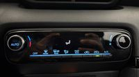Toyota Yaris 116h Dynamic Business Affaire MY21 — photo 26