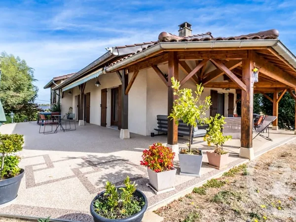 Maison 6 pièces 142 m²