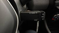 Renault Clio 1.5 dCi 100ch Evolution - 25 — photo 28