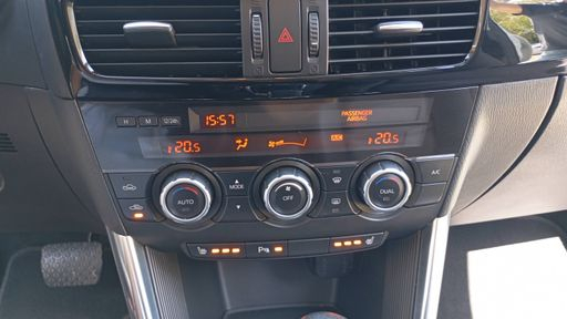 Mazda CX5 Skyactive-D 175 4x4 BVA6 - Sélection – 2015 – 70022 km – Diesel – Boîte Automatique — photo 28