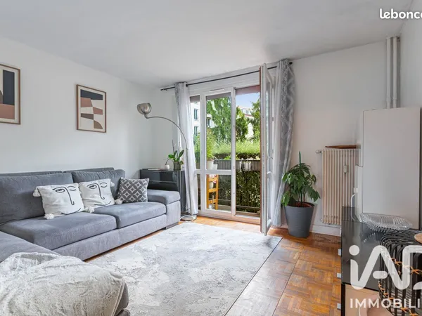 Studio 2 pièces 30 m²