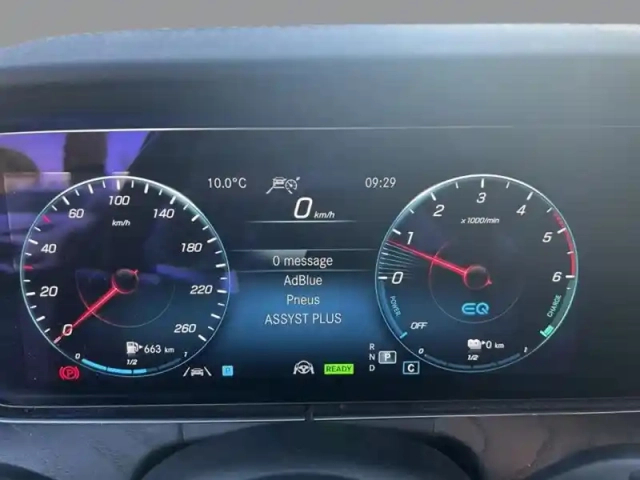 Mercedes Classe E 300 de amg line berli — photo 20