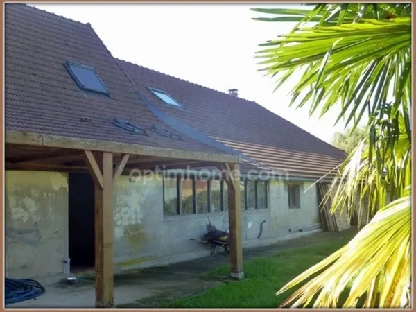 Maison plain-pied - 1 chambre - Terrain 8000 m², 128 500.00€