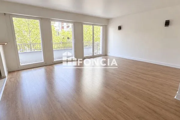 Appartement 5 pièces 93 m²