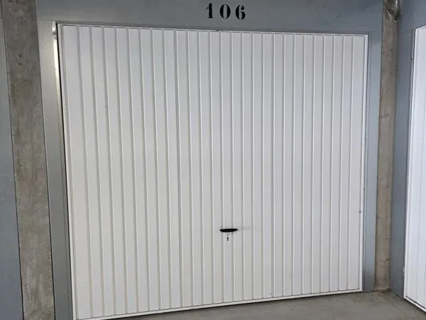 Garage box a louer