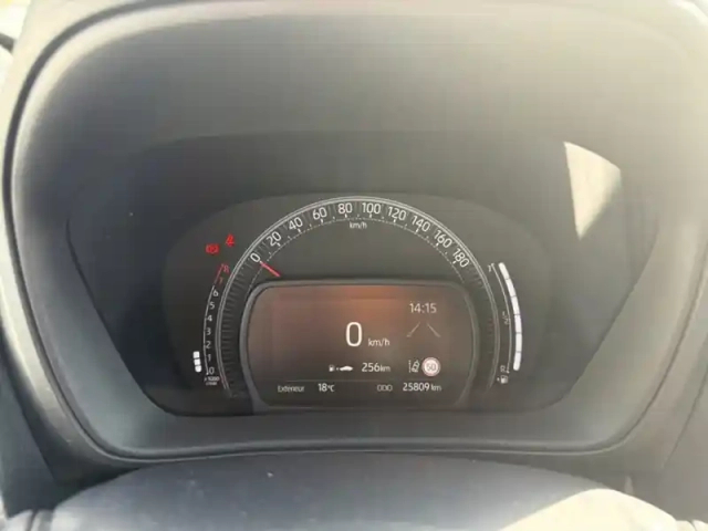 Toyota Aygo 1.0 vvt-i 72 dynamic — photo 22