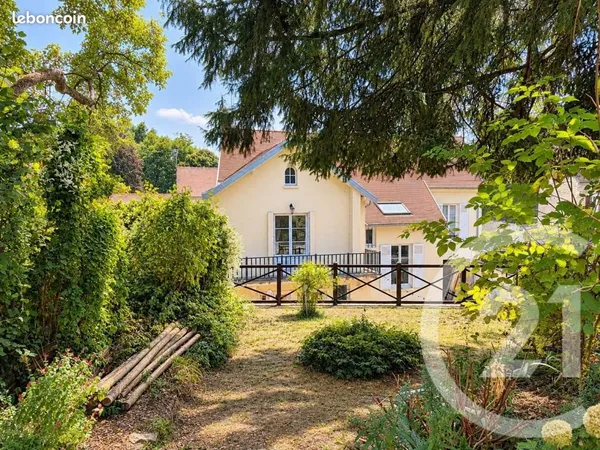 Maison 7 pièces 175 m²