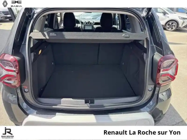 Dacia Duster 1.5 blue dci 115ch prestige + 4x2 — photo 7