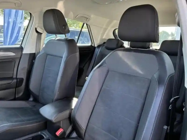 Volkswagen T-Roc 1.5 tsi evo 150ch style dsg7 — photo 11
