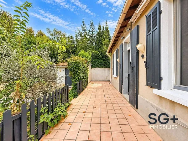 Maison de plain-pied 3 pièces 64 m²