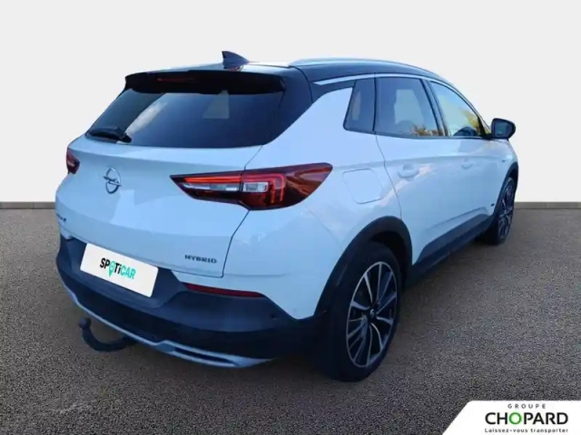 Opel Grandland X hybrid 225 ch bva8 — photo 3