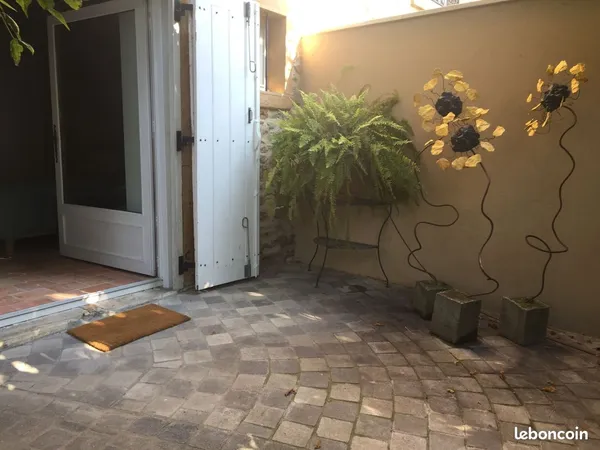 Magnifique studio dans maison ancienne