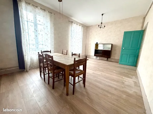 Clermontfd secteur salins/vallieres appartement t3 traversant avec balcon et cave