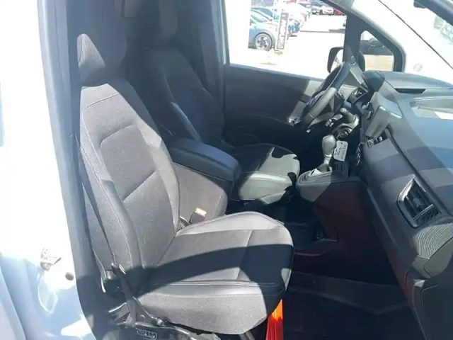 Renault Kangoo Van blue dci 95 edc — photo 14