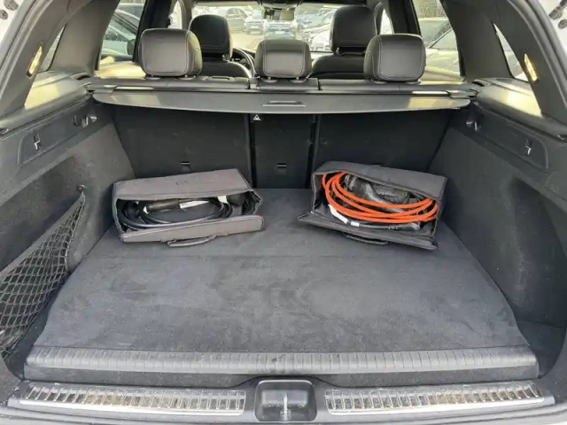 Mercedes Glc 300 e 9g-tronic 4matic — photo 16