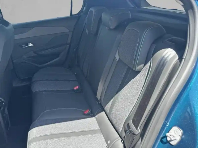 Peugeot 308 hybrid 145 e-dcs6 — photo 12