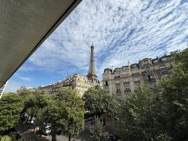 Appartement 2 pièces 77 m²