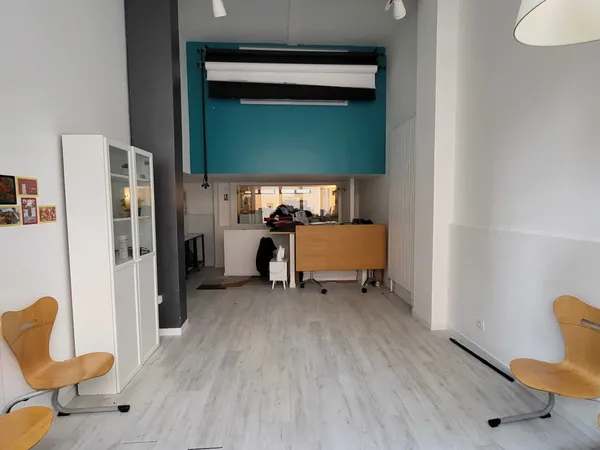 Loue bureaux 75m² Paris 17ème - secteur Clichy - Levallois