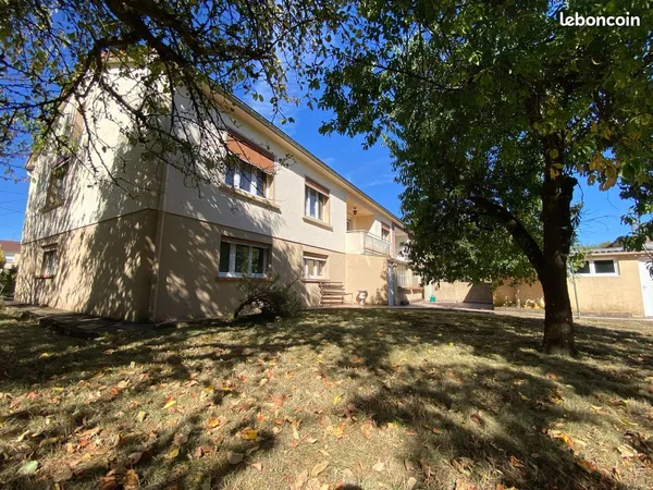 Maison 12 pièces 155 m²
