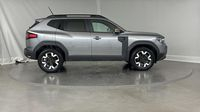 Dacia Duster 1.6 hybrid 140ch Extreme — photo 4