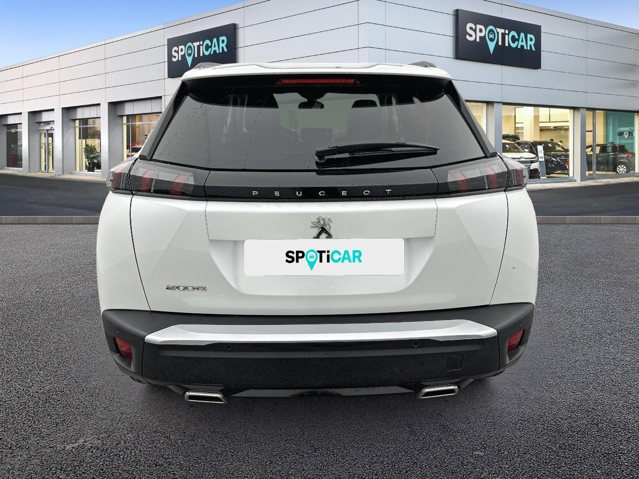 Peugeot 2008 puretech 130 s&s eat8 allure — photo 5