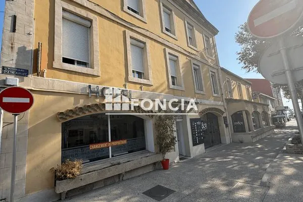 Commerce 2 pièces 447 m²