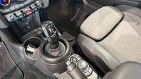 Mini Mini Cooper 136ch Edition Camden BVA7 — photo 17