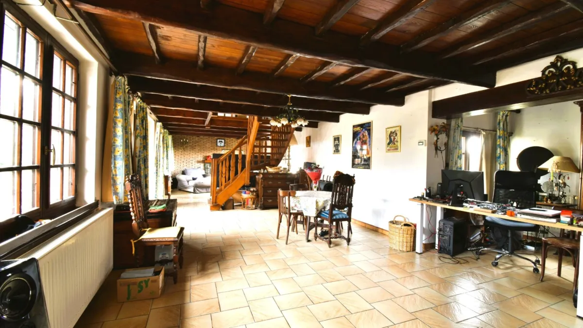 Photo 3