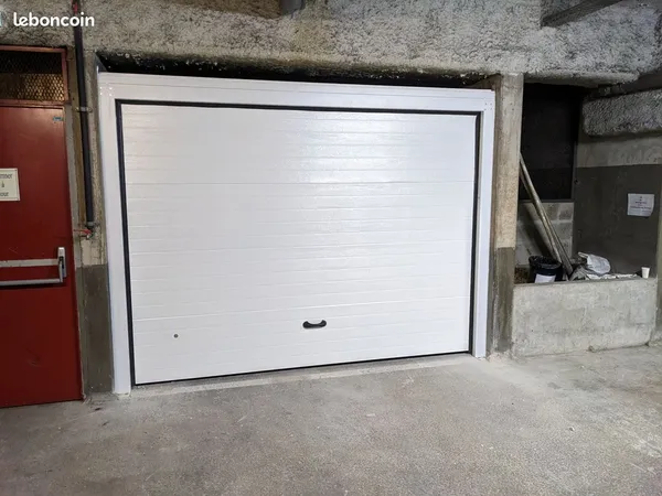 Grand box de 14.51 m²