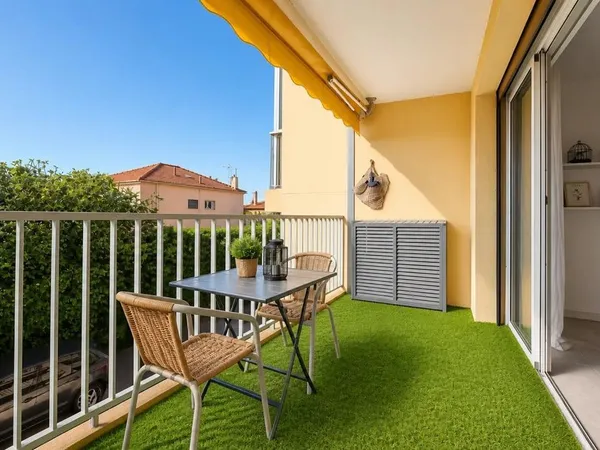 BANDOL Appartement T3 de 60 m² à 5 min à pied de la plage