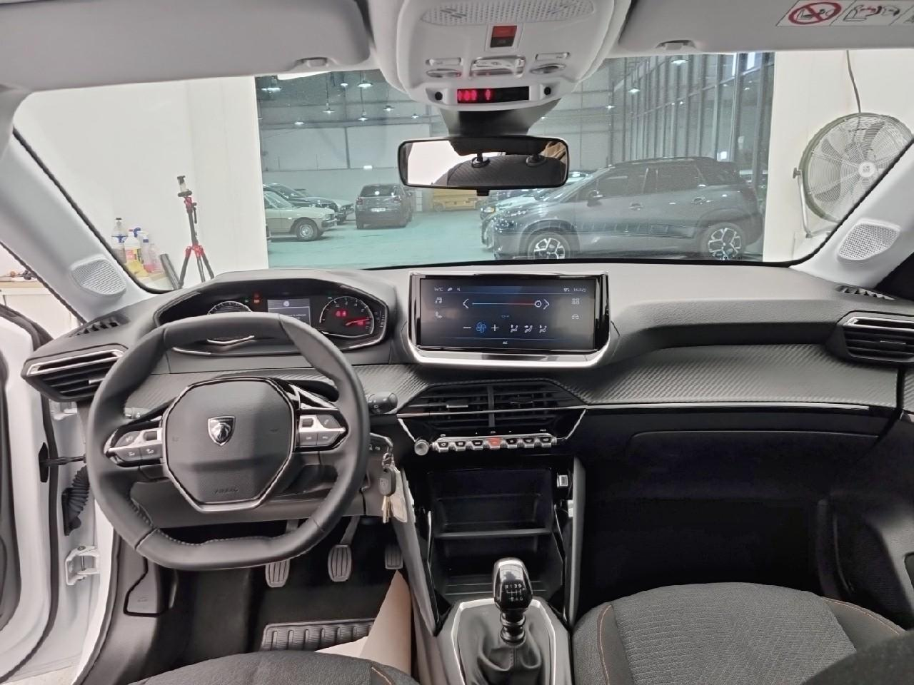 Peugeot 208 100 s&s bvm6 style — photo 12