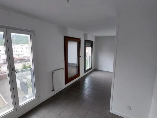 Appartement 2 pièces 64 m²
