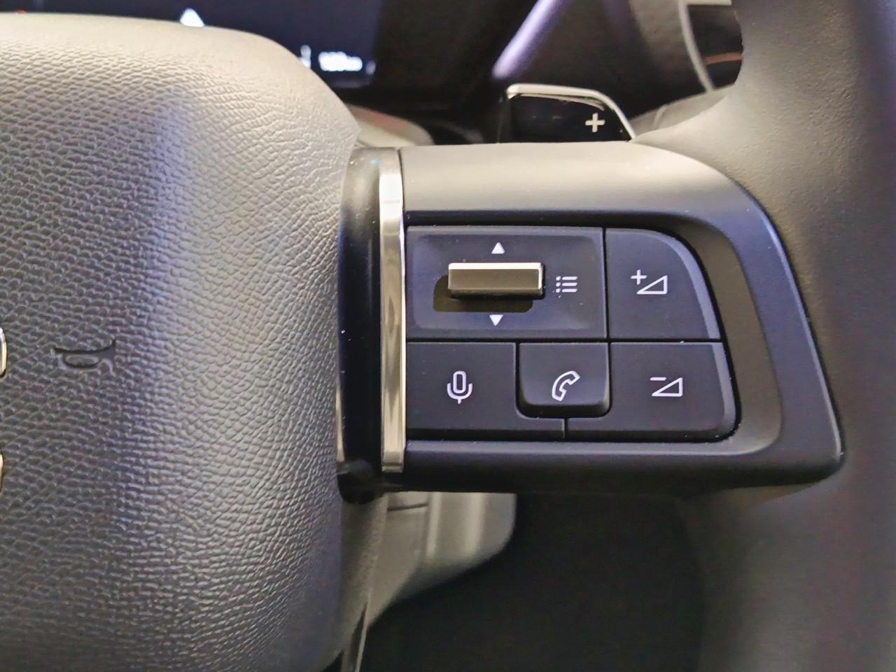 Citroën C5 X hybride rechargeable 225 s&s e-eat8 shine — photo 16