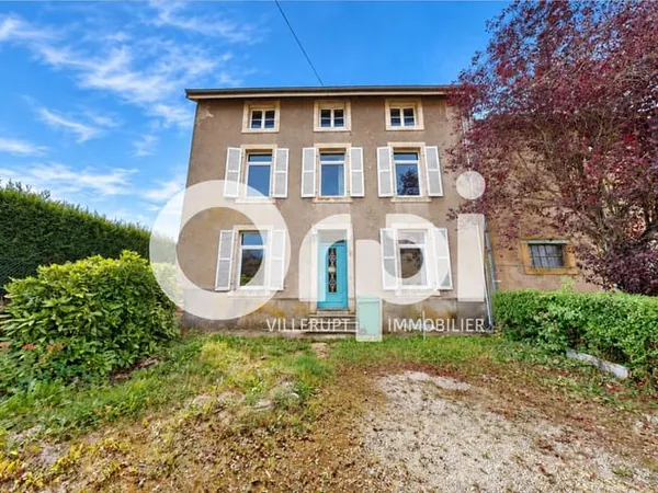 Immeuble 11 pièces 164 m²
