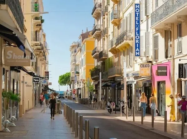 CANNES - Centre ville