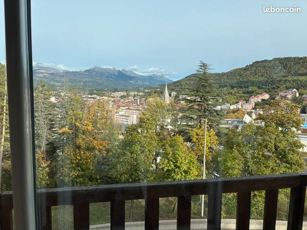Loue Appartement meublé