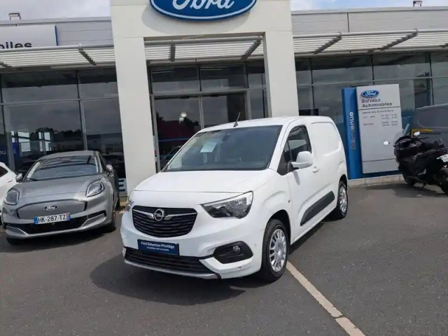 Opel Combo cargo l1h1 standard 1.5 130ch s&amp;s pack clim — photo 2