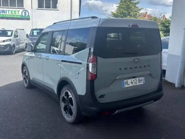 Ford Tourneo courier 136ch 46kwh active — photo 13