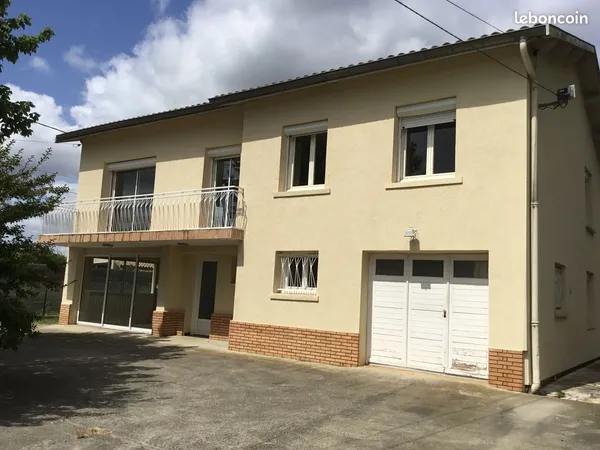 MAISON A VENDRE A LEGUEVIN - 9 PIECES - 176 m²