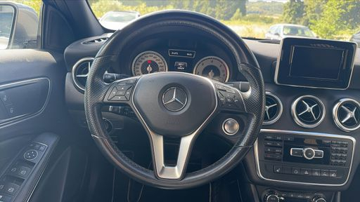 Mercedes Classe A 200 CDI 136 4Matic 7G-DCT - Sensation – 2015 – 109479 km – Diesel – Boîte Automatique — photo 30