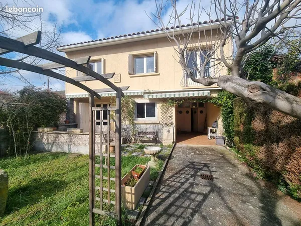 Maison 6 pièces 101 m²