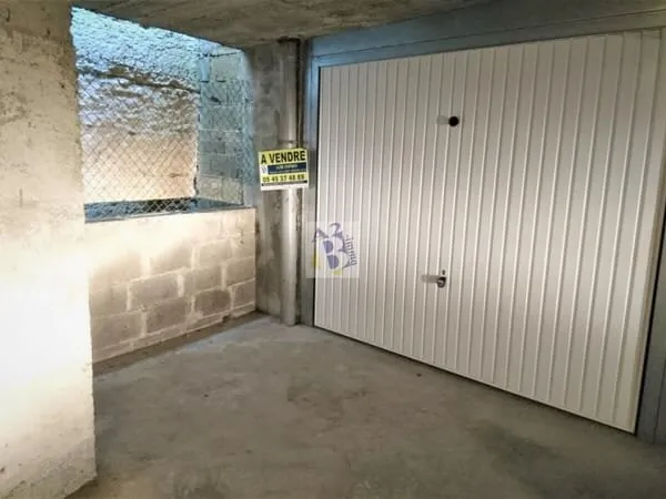 Quartier VICTOR HUGO, garage en sous-sol de résidence